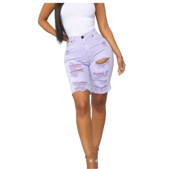Fashion Nova Lilac Purple Mystery Girl Distressed Bermuda Jean Shorts Size 7 NEW - Picture 3 of 12